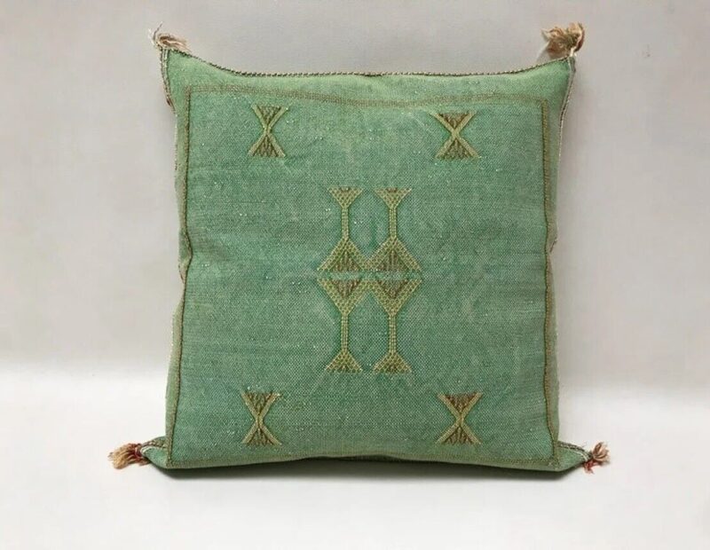 Pillows inspired by Berber cactus silk - Image 8