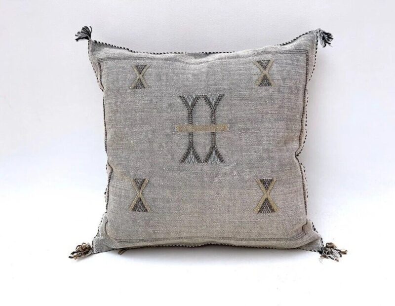 Pillows inspired by Berber cactus silk - Image 4