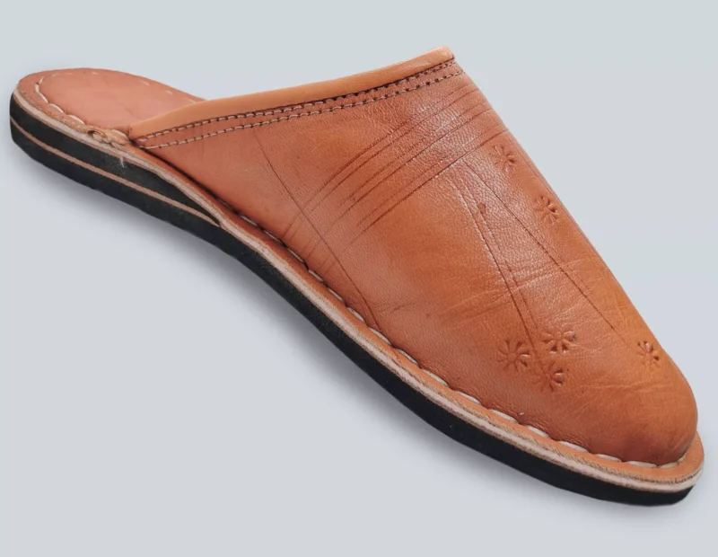 Organic Moroccan Berber Leather Slippers - Image 3