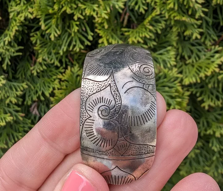 Women's Berber Silver Etched Cuff Bracelet - Image 4