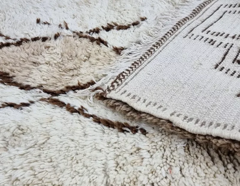 Berber Geometric Brown Wool  Rug 2'7"x5'7" - Image 8