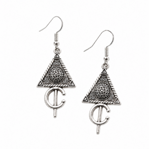 Tazerzit a traditional Amazigh fibula
