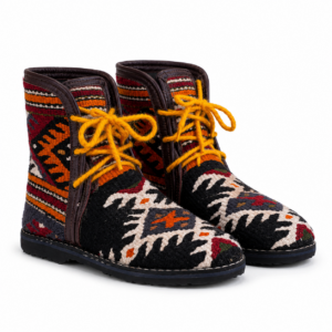 Authentic Amazigh Kilim Ankle Boots – Handmade Berber Footwear with Tribal Patterns
