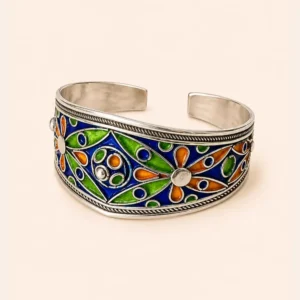 Amazigh Silver Bracelet – Moroccan Accent for Daily Wear