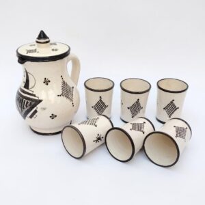 Amazigh Geometric Ceramic Piece – Painted Moroccan Table Detail