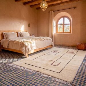 Cream & Black Moroccan Berber Wool Rug – Hand-Knotted High-Pile Geometric Rug