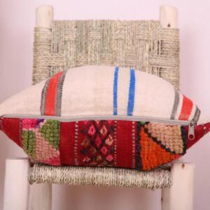 Handmade Kilim Pillow Cover – Vintage Berber Wool Cushion