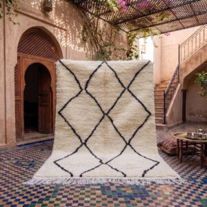 Wool Rug – Cream & Black Diamond Berber Rug