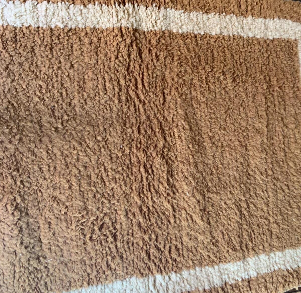 Camel Beige Berber Wool Rug – Minimal Moroccan Atlas Carpet