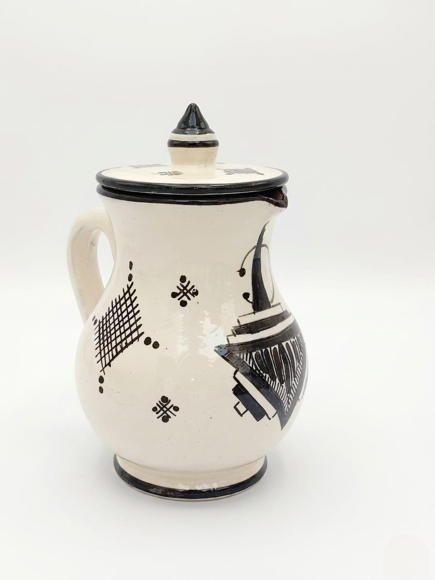 Amazigh Geometric Ceramic Piece – Painted Moroccan Table Detail