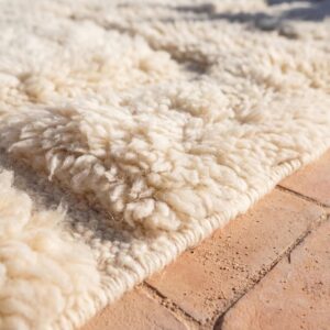 Ivory Textured Wool Rug – Handmade Berber Minimalist Rug