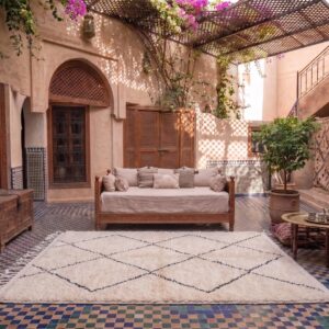 Wool Rug – Cream & Black Diamond Berber Rug