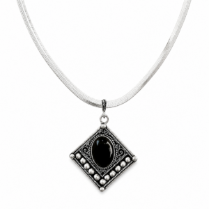 Almas Necklace – Amazigh Silver Pendant Jewelry