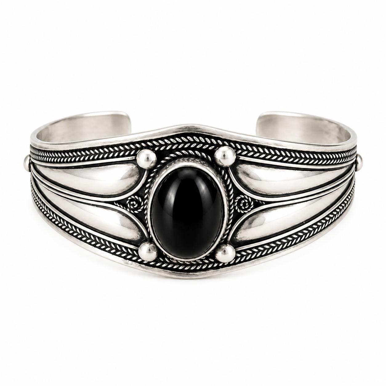 Amazigh Silver Bracelet – Eunoe Black Onyx Filigree Cuff Design