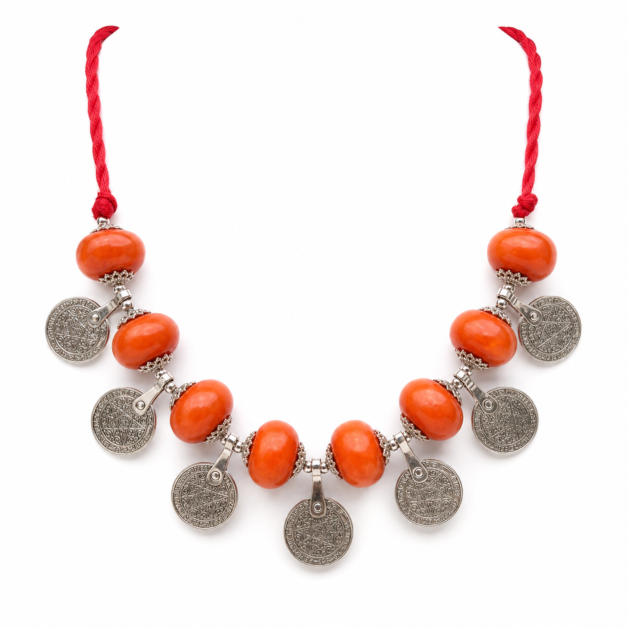 Amazigh Silver Coin Necklace – Symbolic Pendant for Everyday Styling