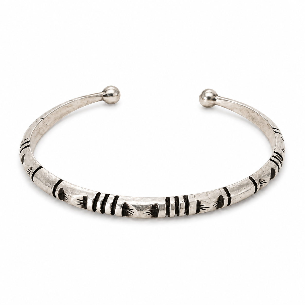Amazigh Silver Tribal Bracelet – Berber Wrist Adornment