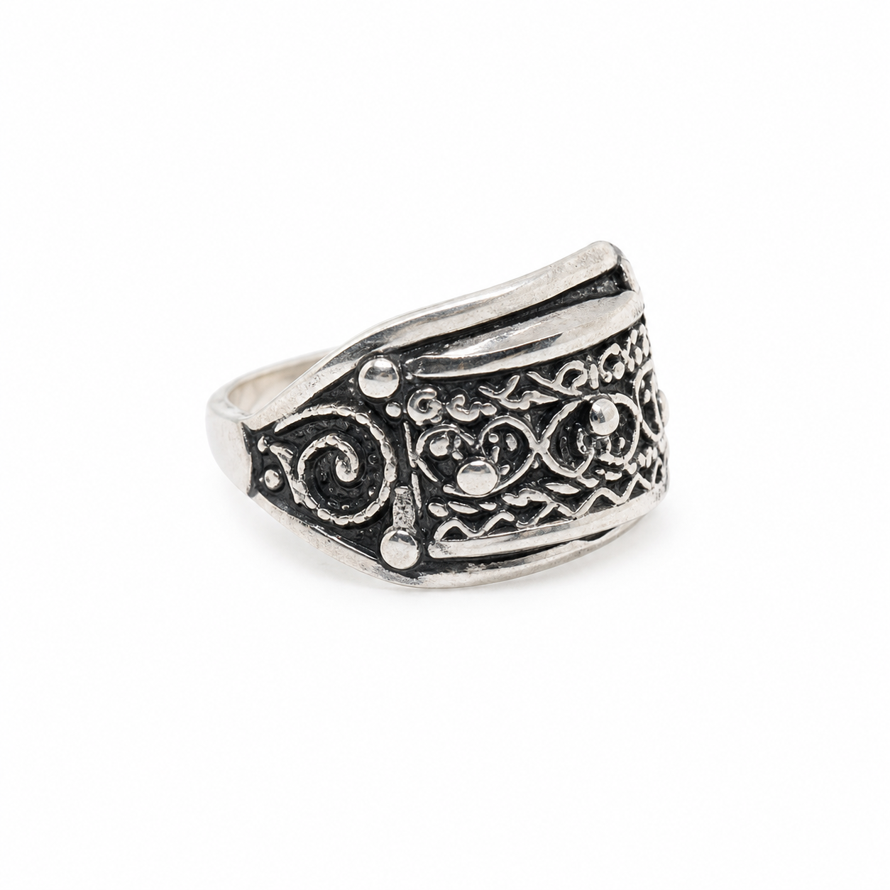 Handmade Berber Ring: Tribal Silver Boho Jewelry