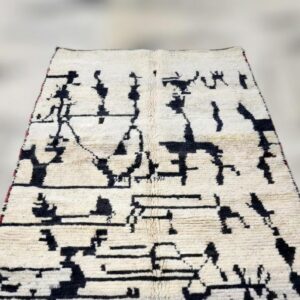 Large Wool Rug 8x10 – Ivory & Black Berber Tribal Rug
