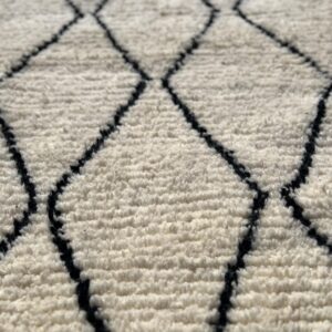 Beni Ourain Rug - Fluffy Ivory Black Wool Rug - Large Diamond Rug - Handmade Berber Carpet - Boho Area Rug - Multiple Sizes