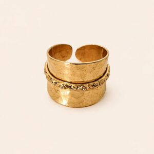 Amazigh Brass Ring – Tasga Vine Motif Statement Design