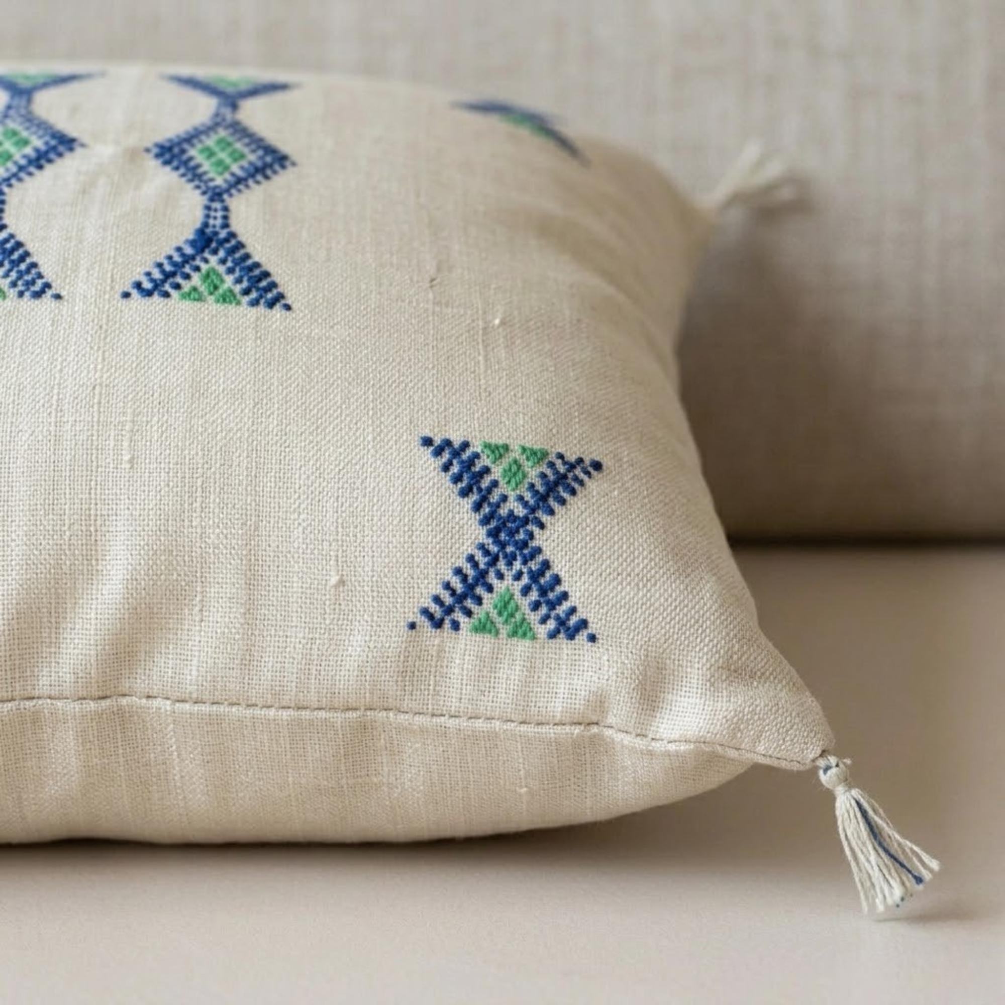 Berber White Cactus Silk Handmade Sabra Cushion Pillow
