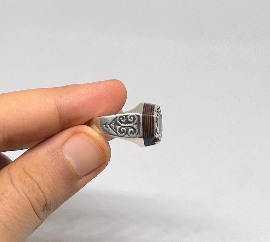 Tuareg Sterling Silver Ring: Berber Jewelry - Saharan Symbolic Design