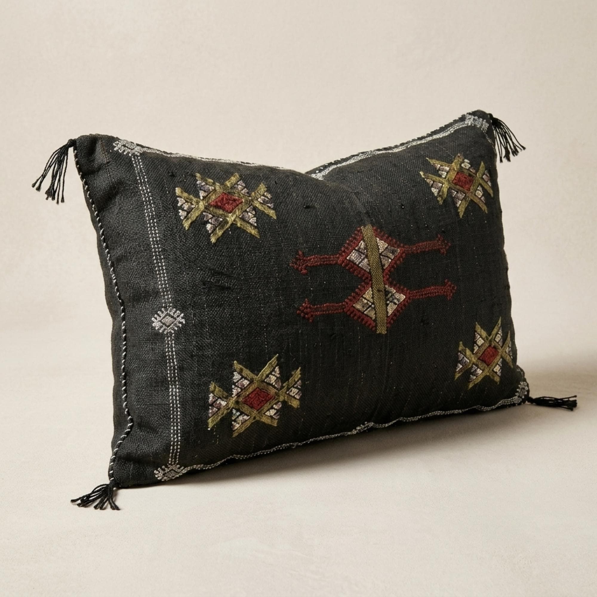 Amazigh Cactus Silk Pillow