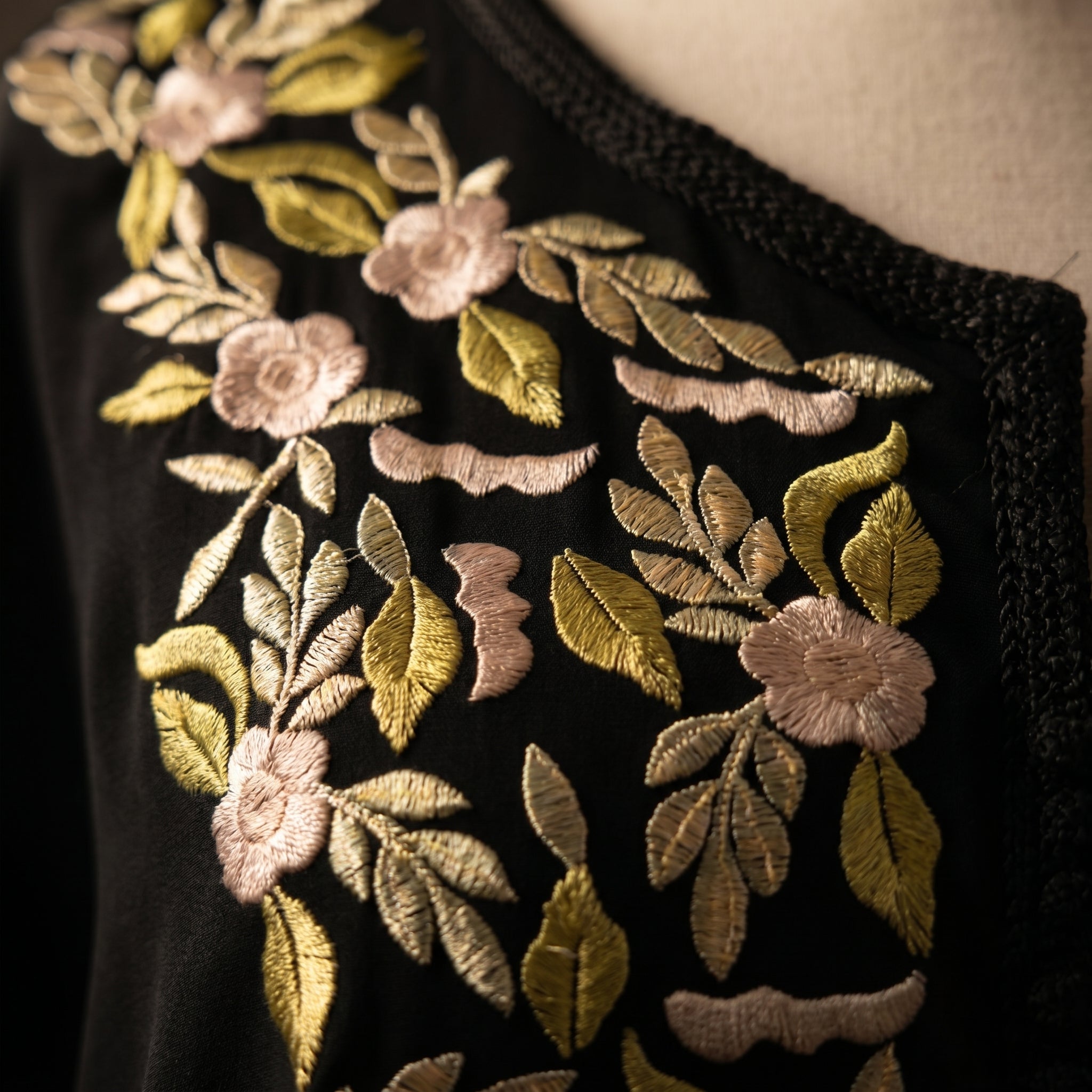noir Kaftan - Beige Motif Occasion Wear