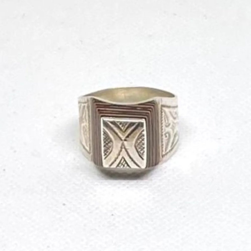 Handmade Sterling Silver Tuareg Ring: Ebony Inlay, Berber Tribal Jewellery