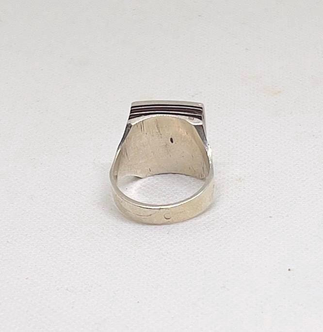 Tuareg Sterling Silver Ring with Chevron Bead - Size 12