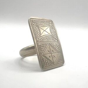Vintage Handmade Tuareg Berber Engraved Sterling Silver Ring: Tribal Ethnic Boho Jewelry