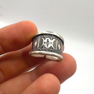 Sterling Silver Amazigh Ring - Hand-Engraved Berber Tribal Band (Size 7 US)