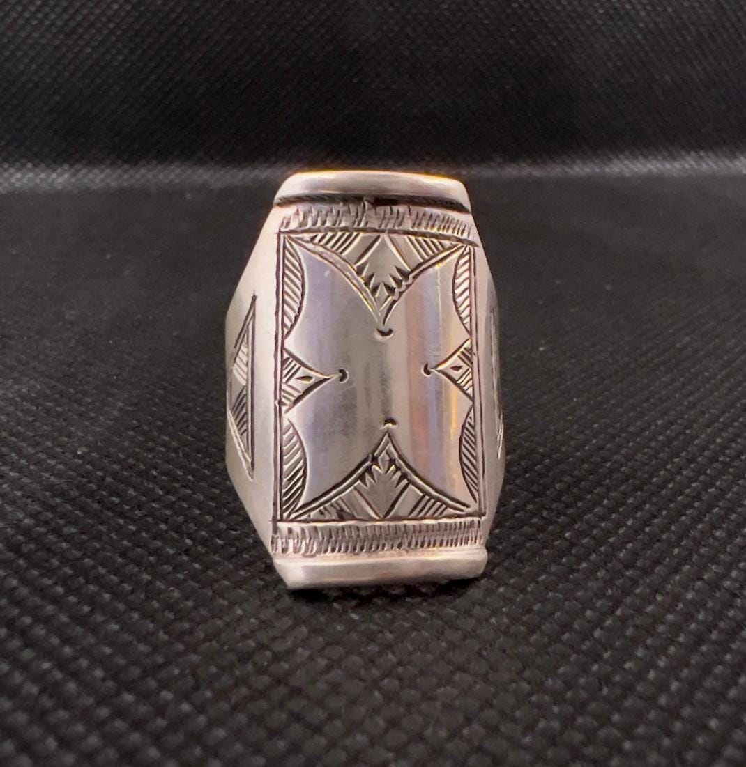 Handmade Sterling Silver Tuareg Ring: Berber Tribal Jewelry, Size 9