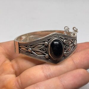 Vintage Berber Sterling Silver Cuff Bracelet: Agate Stone, Amazigh Tribal Jewelry