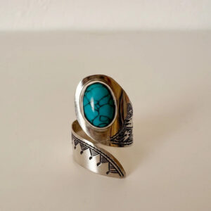 Amazigh Silver Eye Ring – Tribal Silver-Toned Adornment