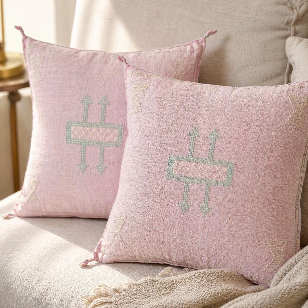 Berber Cactus Silk Cover 20x20 Dusty Pink Pillow