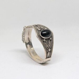 Vintage Berber Sterling Silver Cuff Bracelet: Agate Stone, Amazigh Tribal Jewelry