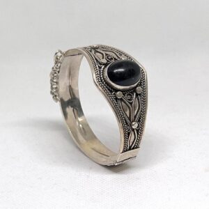 Vintage Berber Sterling Silver Cuff Bracelet: Agate Stone, Amazigh Tribal Jewelry