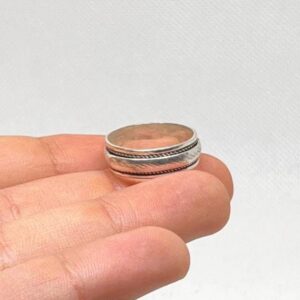Vintage Amazigh Sterling Silver Statement Some Spinner Ring, Boho Meditation Band, Size 9.5 US
