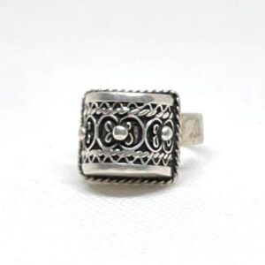 Handmade Antique Berber Pyramids Sterling Silver Tuareg Ring: Ethnic Tribal Jewelry Rings