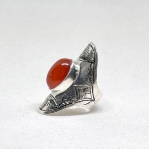 Vintage Tuareg Carnelian Sterling Silver Ring: Engraved Berber Band