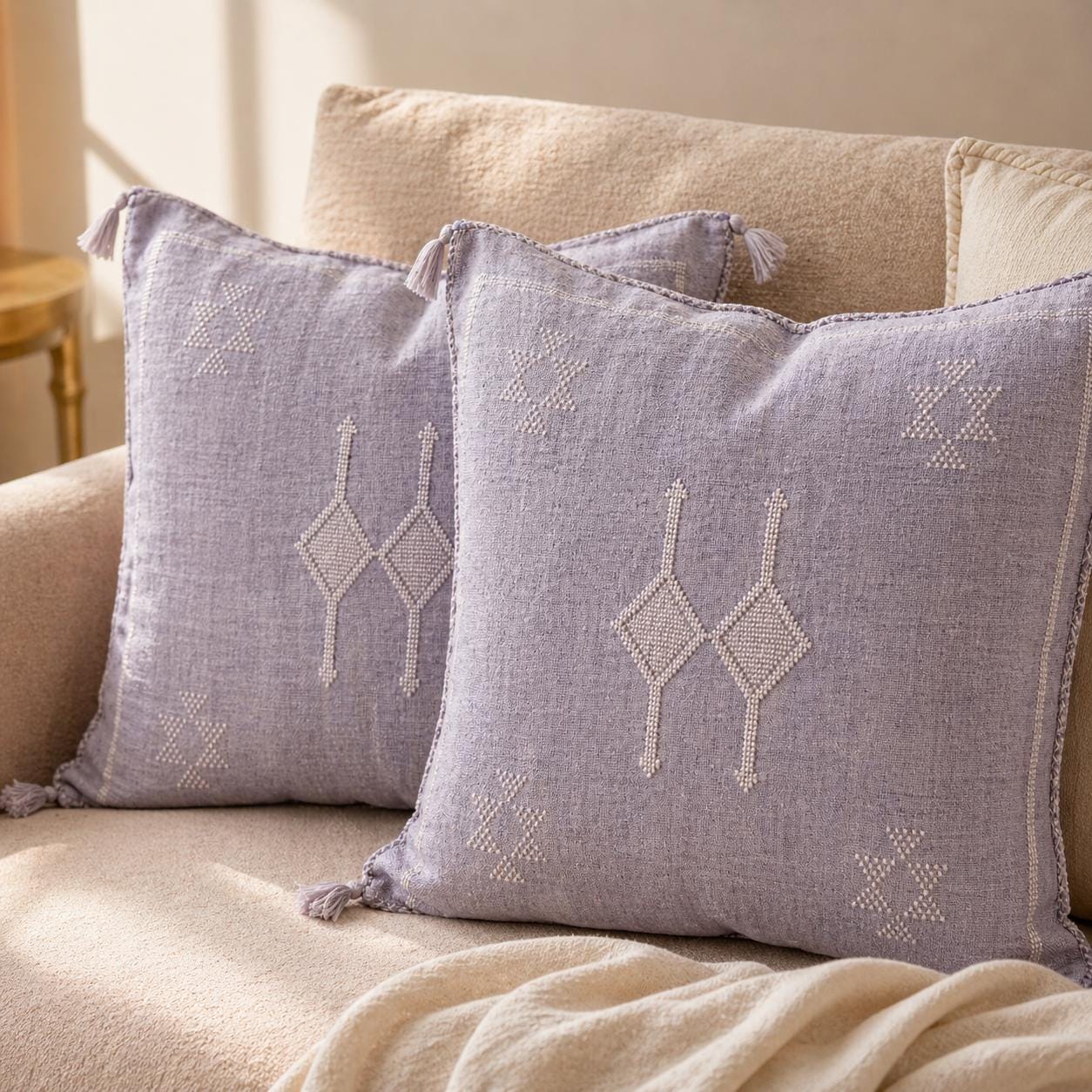 Berber Light Lavender Handmade cactus silk cushion Pillow