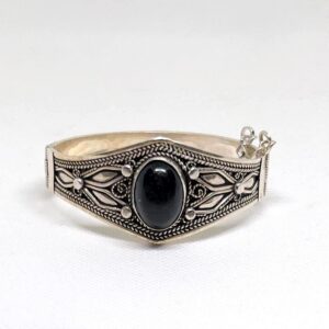 Vintage Berber Sterling Silver Cuff Bracelet: Agate Stone, Amazigh Tribal Jewelry