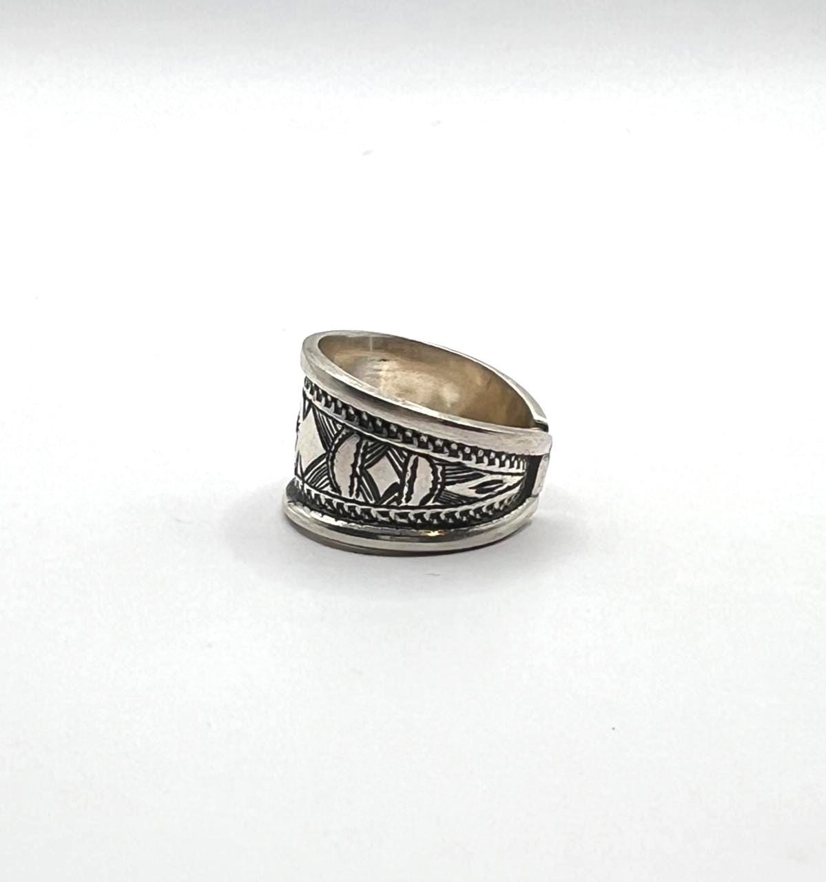 Sterling Silver Amazigh Ring - Hand-Engraved Berber Tribal Band (Size 7 US)