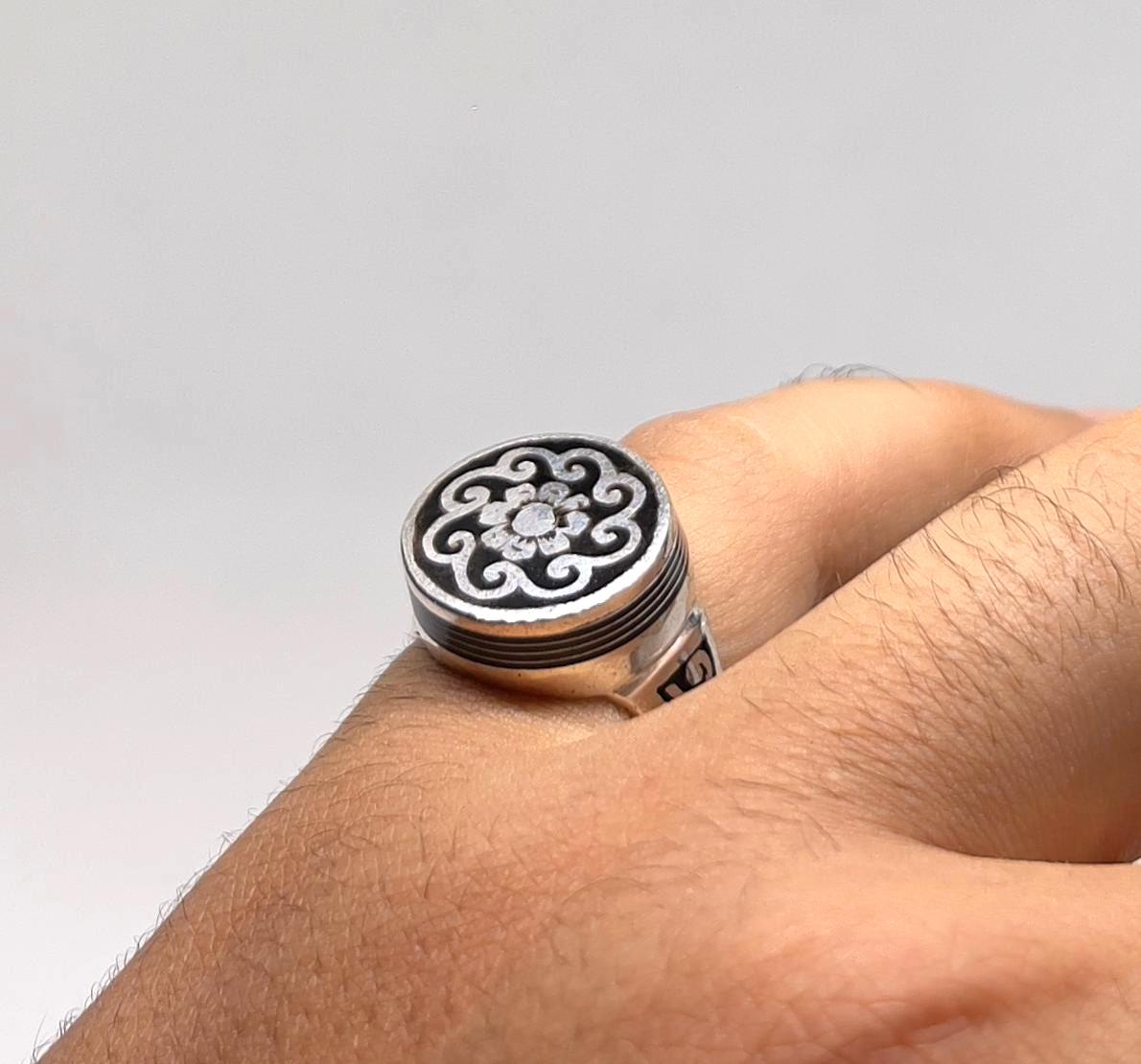 Engraved Ebony & Sterling Silver Tuareg Ring: Berber Tribal Jewelry