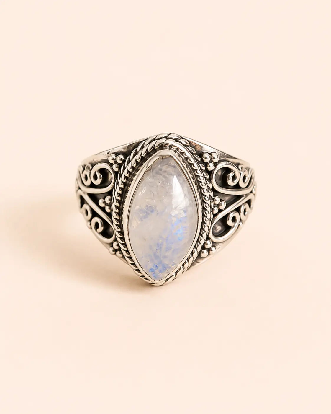 Amazigh Silver Ring – Drifa Moonstone Eye Filigree Design