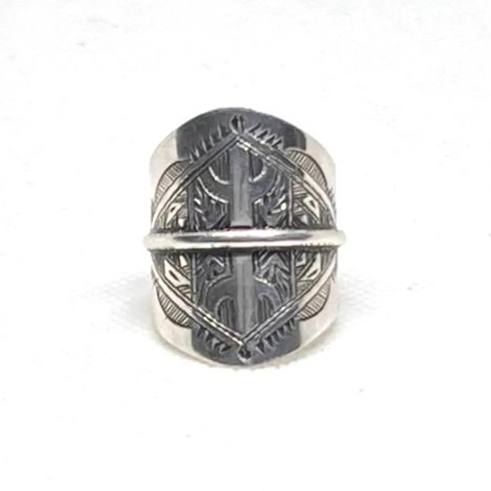 Handmade Sterling Silver Berber Amazigh Yaz Ring: Tribal Tuareg Jewelry, Size 56 EU