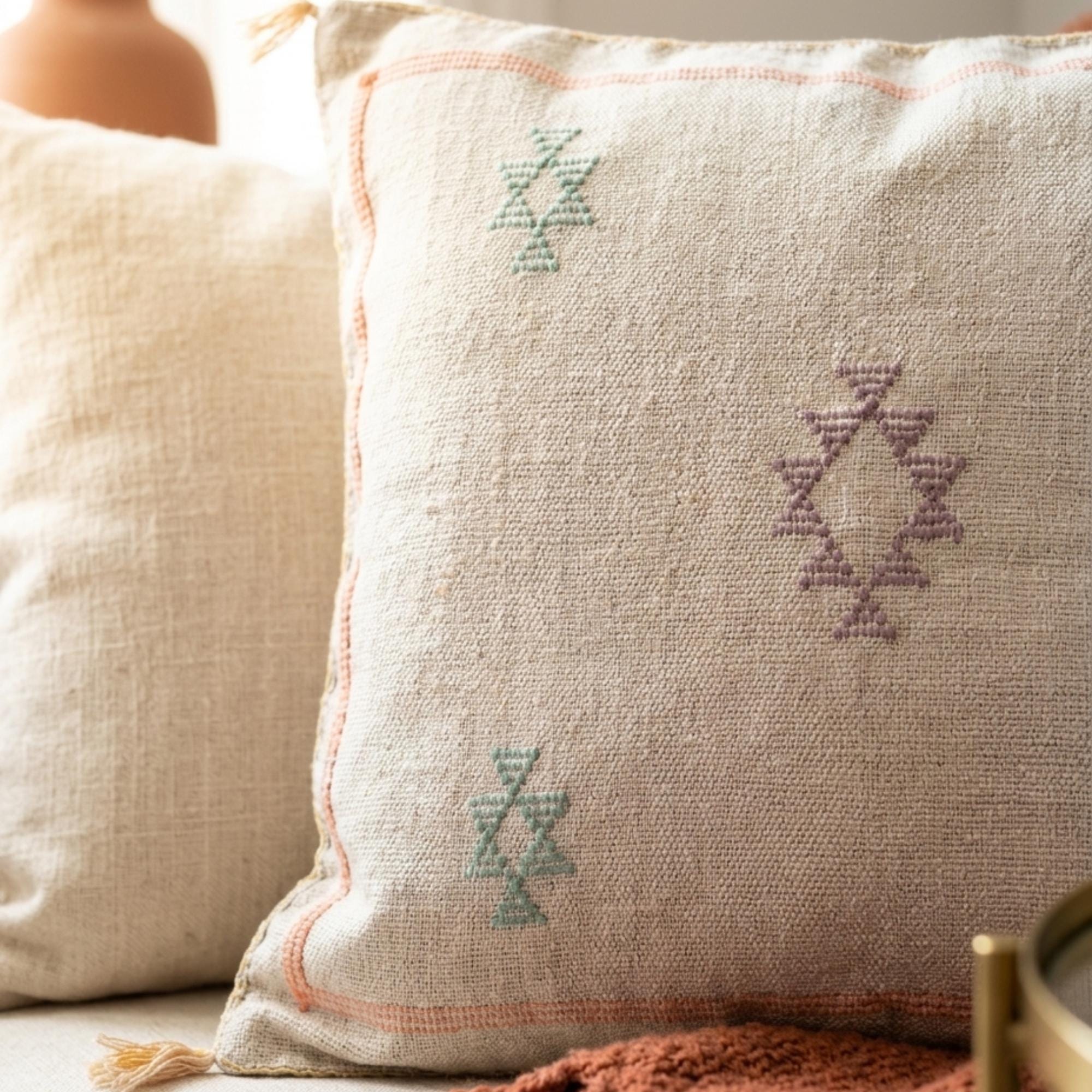 Berber Off-White Cactus Silk Handmade Sabra Cushion Pillow