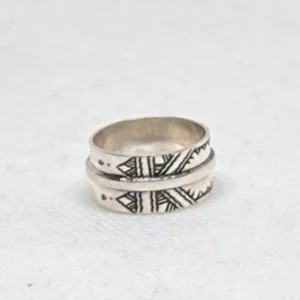Tuareg Silver Ring - Handmade Amazigh Sterling Silver