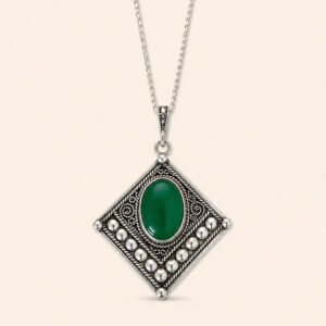 Tuda Necklace - Amazigh Silver Pendant Jewelry